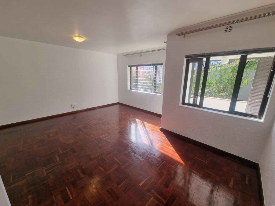 0 Bedroom Property for Sale in Sea Point Western Cape
